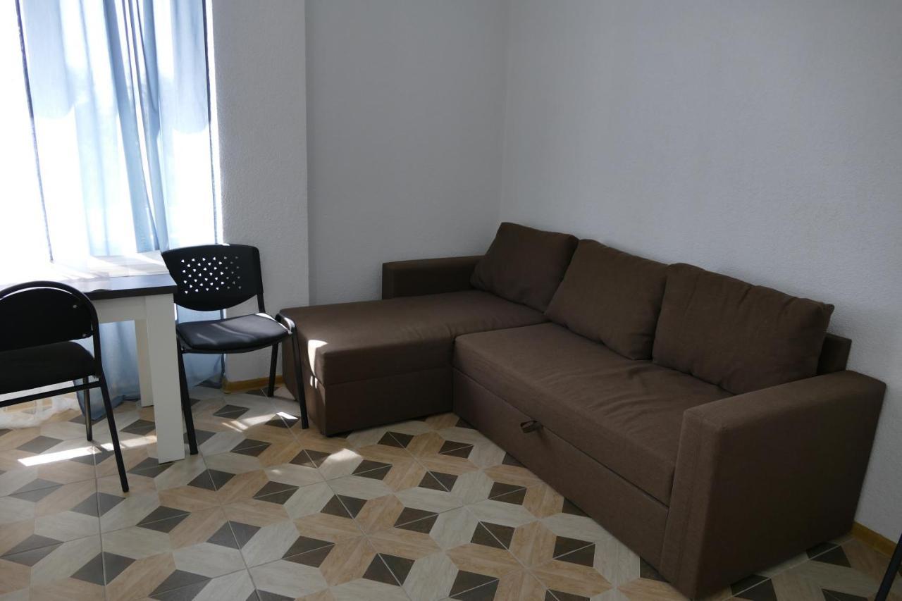 Apartments Na Beregu Sukhumi Exterior photo