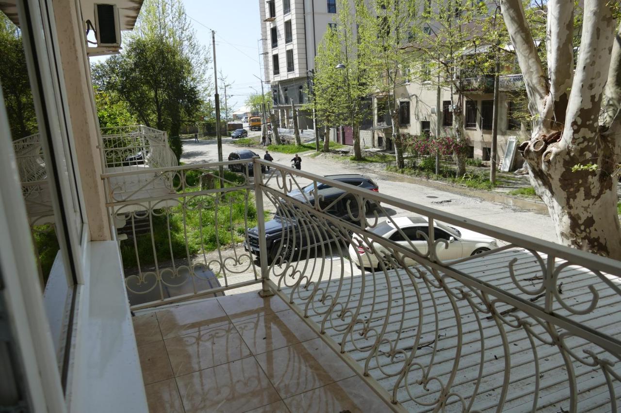 Apartments Na Beregu Sukhumi Exterior photo